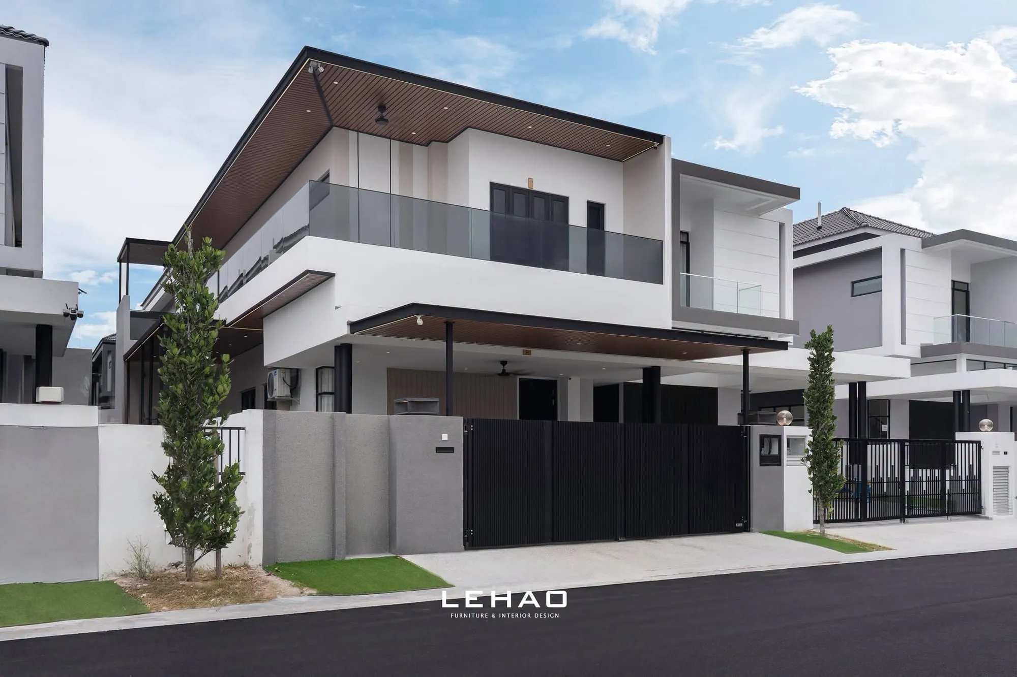 The Crest Cluster House