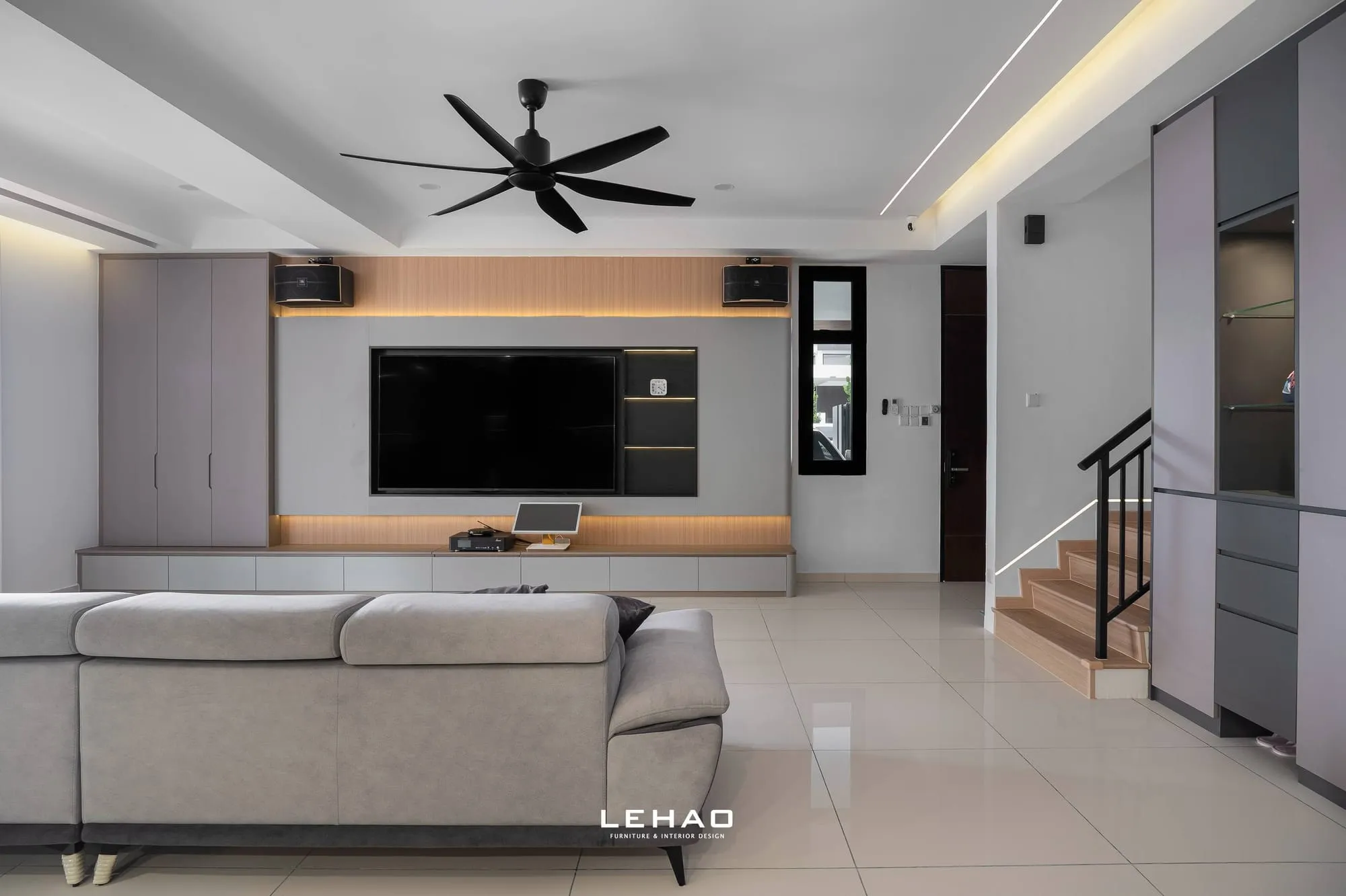 The Crest, Jalan Putra · Completed 24