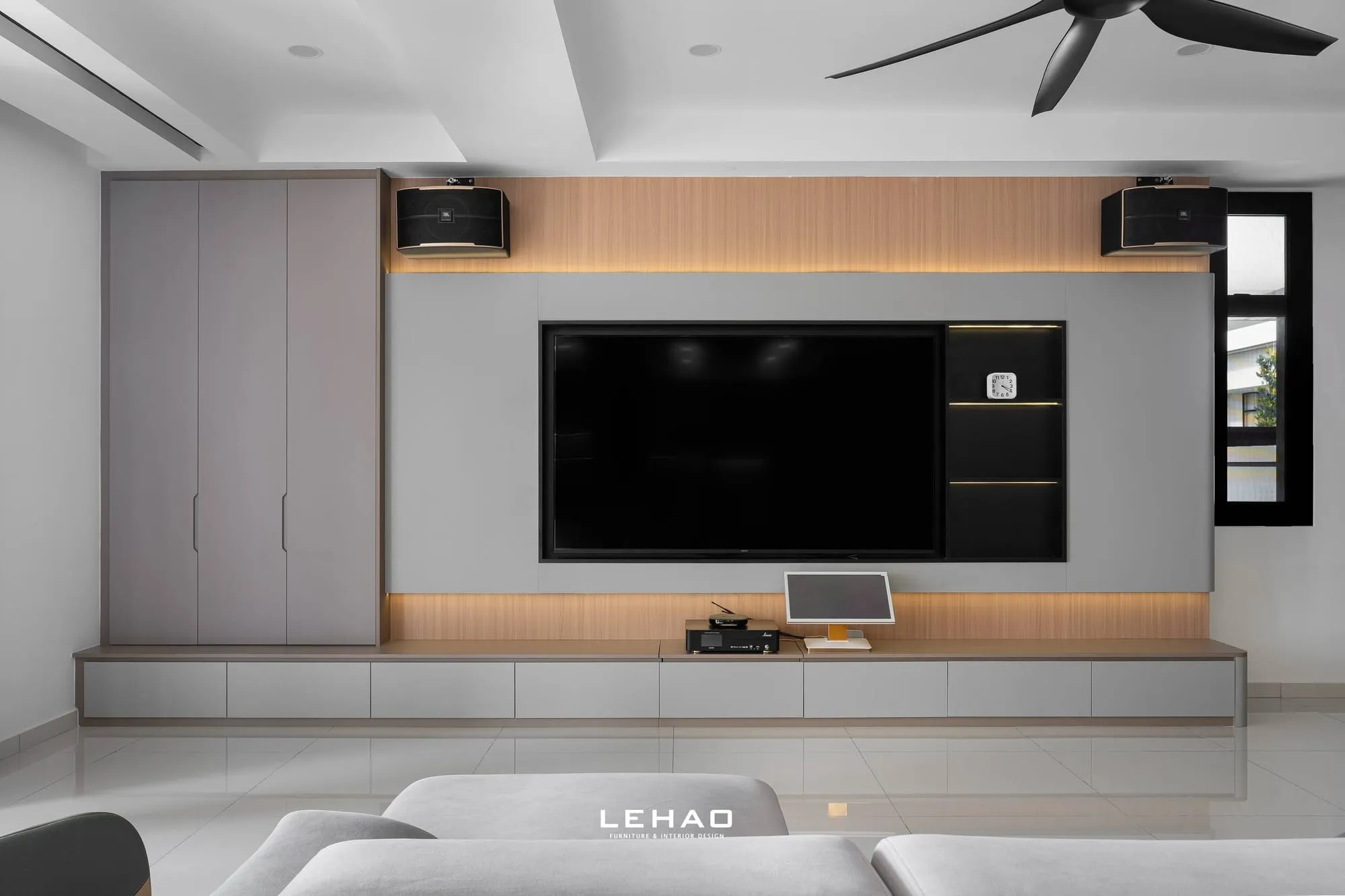 The Crest, Jalan Putra · Completed 44